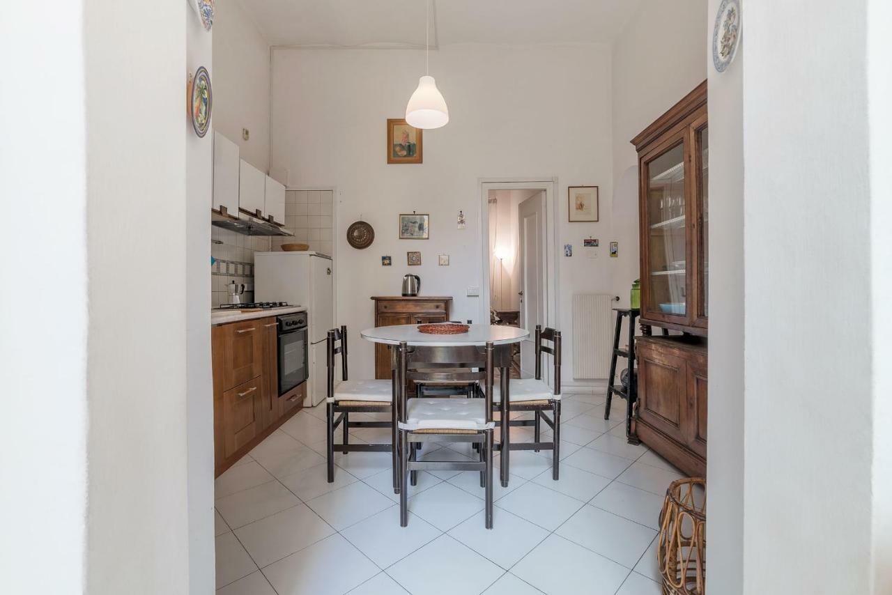 Colosseo Cozy Apartment Roma Exterior foto